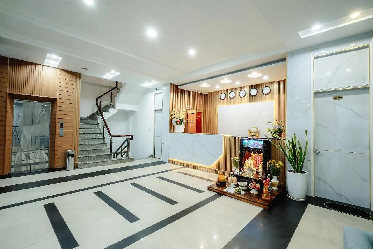 King Hotel Nha Trang 2*,